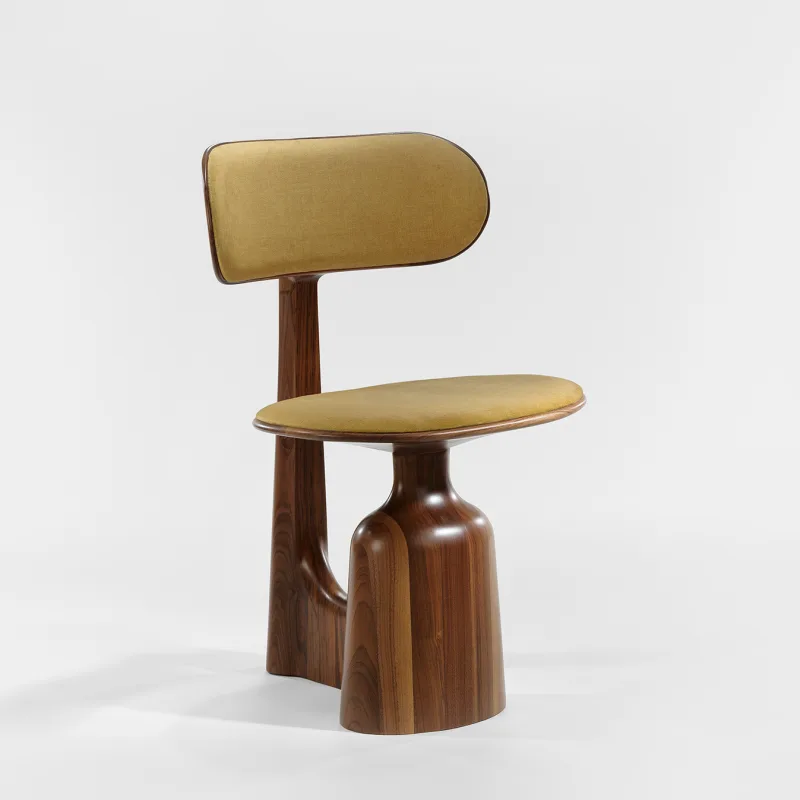 <a href="https://www.galeriegosserez.com/artistes/mohasseb-georges.html">Georges Mohasseb</a> - Drop Chair